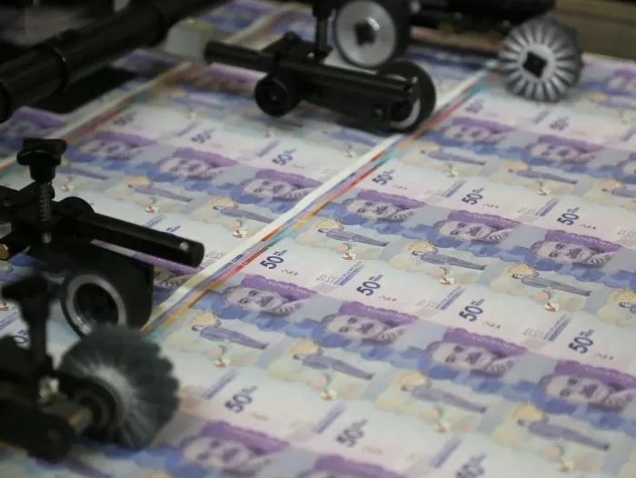 Hogares bajaron su carga financiera en pandemia
